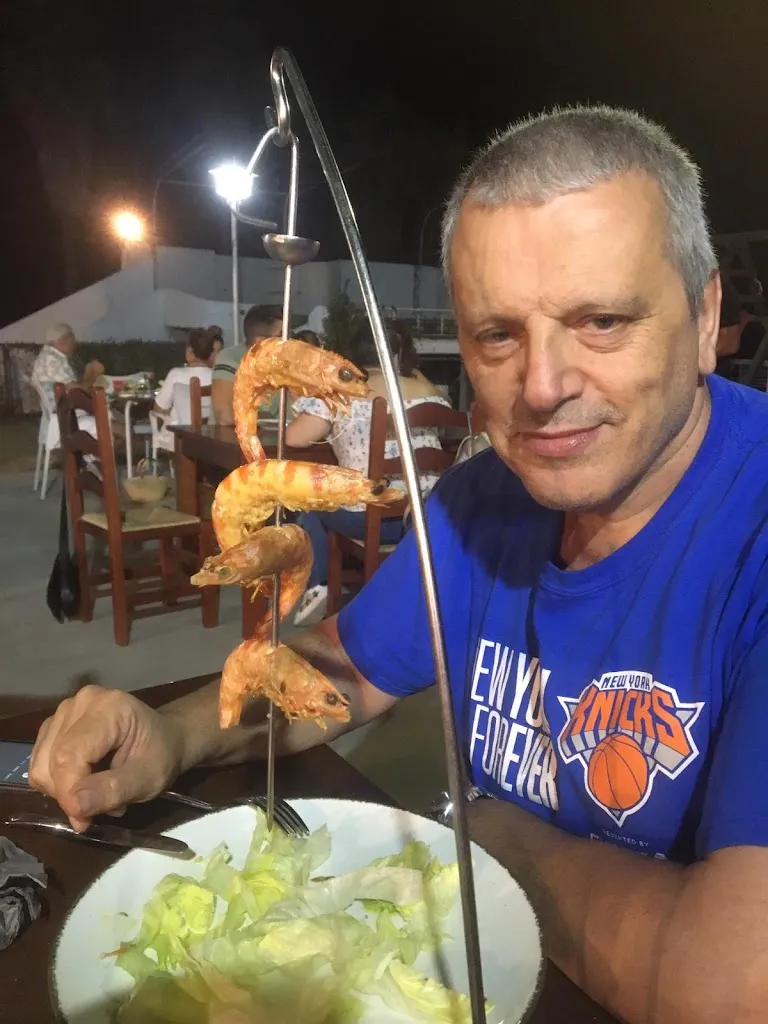 Enrique Delgado Garrido_D'luz_Valverde del Camino_review