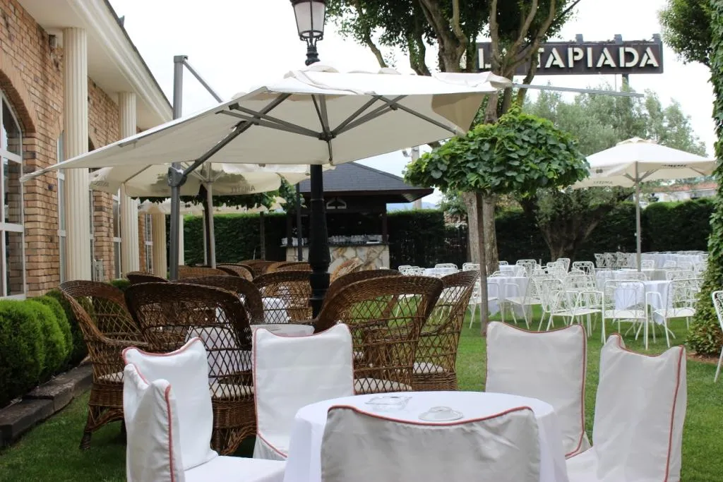 LA TAPIADA RESTAURANT_Albelda_slider_image_1