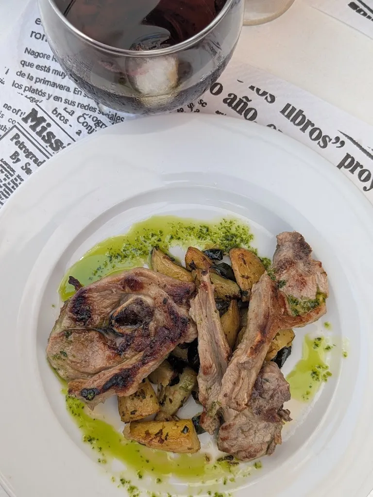 Ethan Eren_Lagasolinerabusot_Busot_review