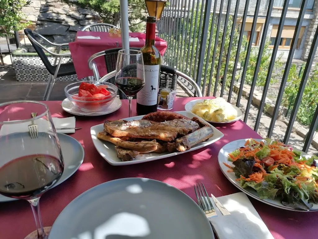 Ana Fernández_Las Bodegas de Ainsa Asador_Aínsa-Sobrarbe_review