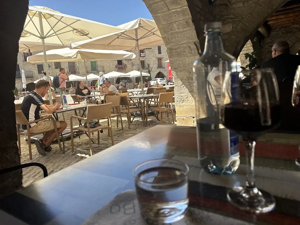 Ralf Schauwacker_Boca Tea_Aínsa-Sobrarbe_review