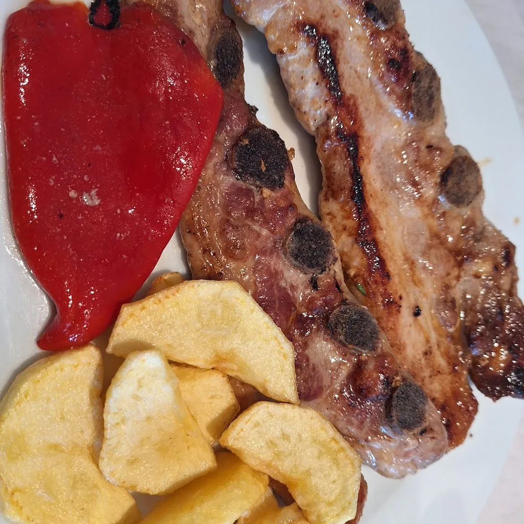 Bar Restaurante Pirineos_Aínsa-Sobrarbe_slider_image_2