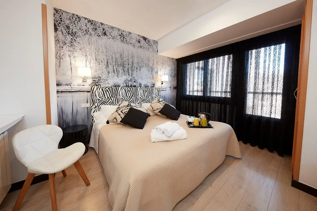 Hotel Sánchez_Aínsa-Sobrarbe_slider_image_3