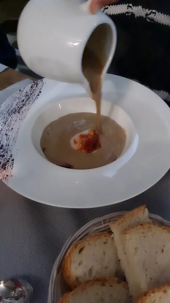 Bangkok Homes_RESTAURANTE CASA CORONEL_Aínsa-Sobrarbe_review