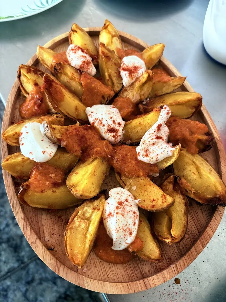 Chef Rosalia_Alberuela de Tubo_slider_image_3