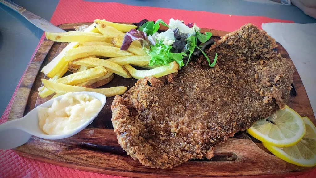 Tony Rico_La Voluntad Bar Restaurante Aragonés Argentino_Alberuela de Tubo_review