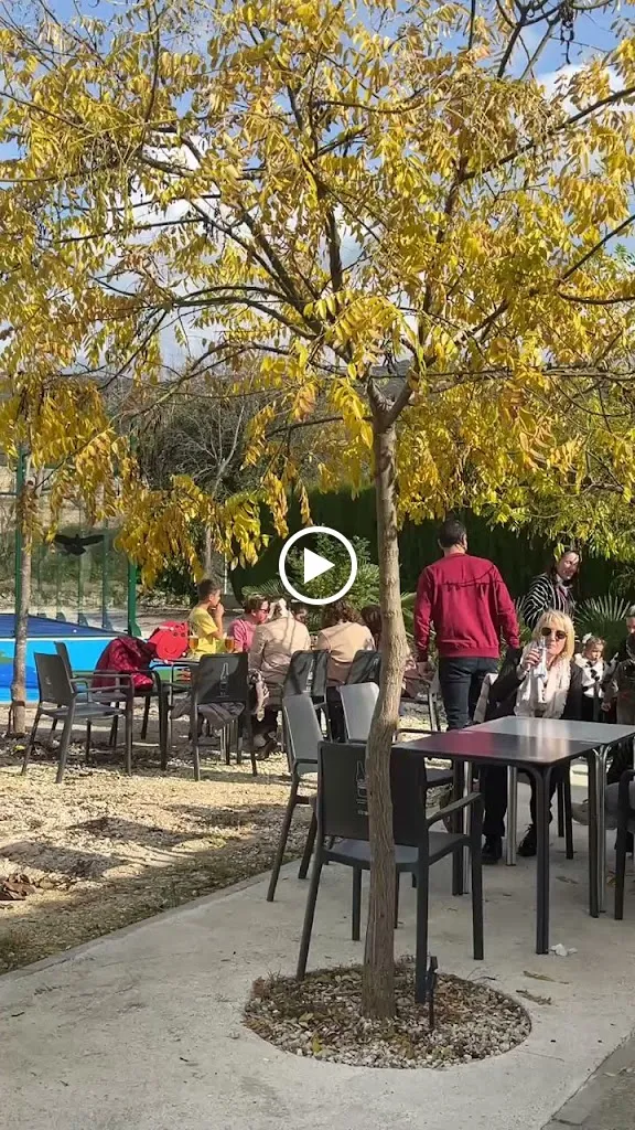 La Voluntad Bar Restaurante Aragonés Argentino ristorante a Alberuela de Tubo