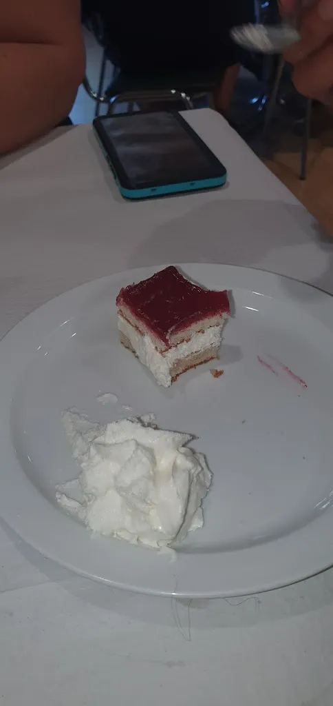 Zerocool3D_Bar Restaurante El Mirador_Alcolea de Cinca_review