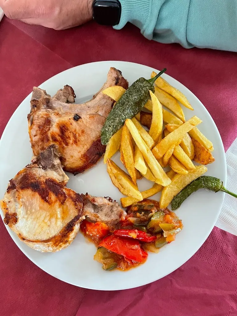 Menu_Restaurante Cinco Hermanos_Busot_image_7