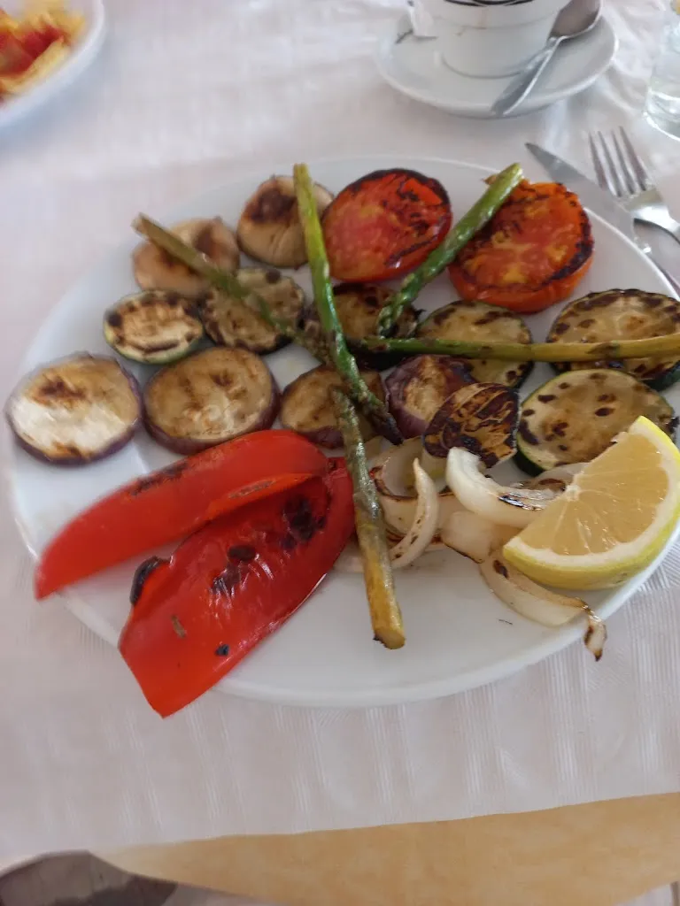 Menu_Restaurante Cinco Hermanos_Busot_image_9