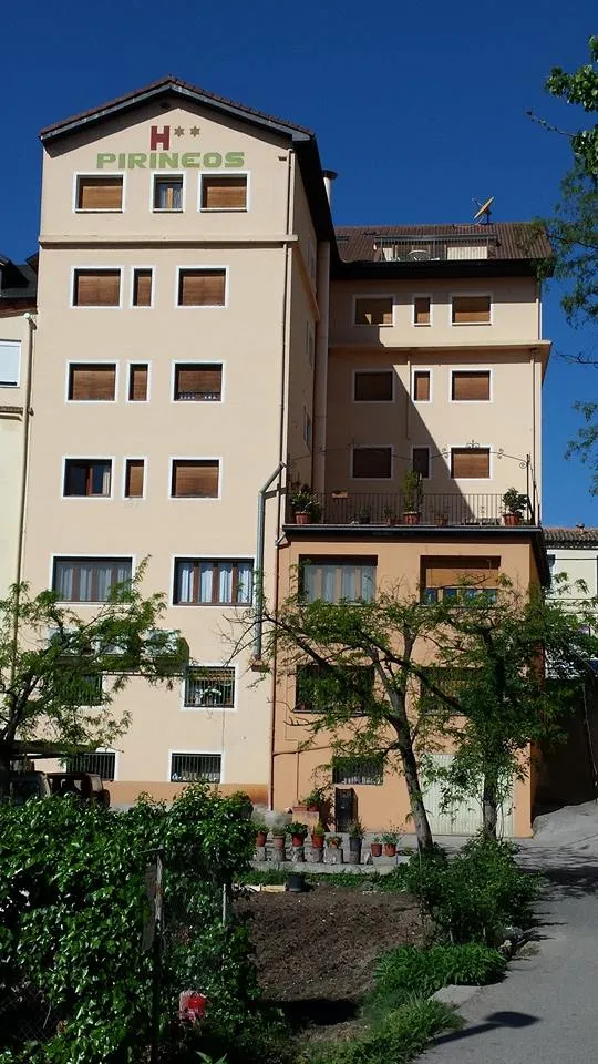 Hostal Pirineos Ainsa restaurant in Aínsa