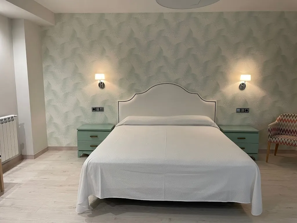 Hostal Pirineos Ainsa_Aínsa_slider_image_3