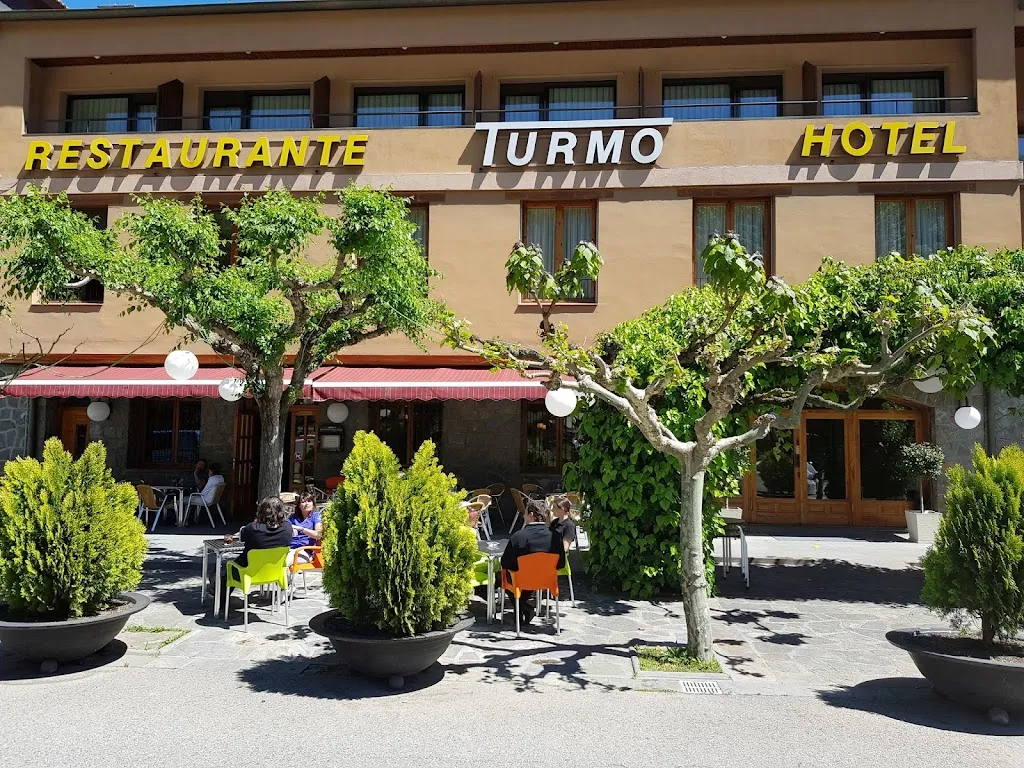 Hotel Restaurante Turmo_Aínsa_slider_image_1