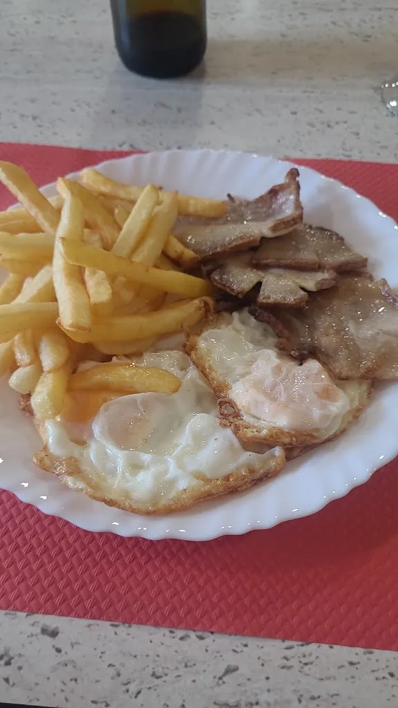 Cali Anes_Bar Social Almuniente_Almuniente_review