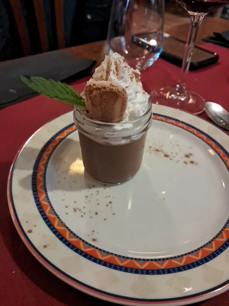 Llorenç Muñoz Lopez_CASA LAFARGA_Angüés_review