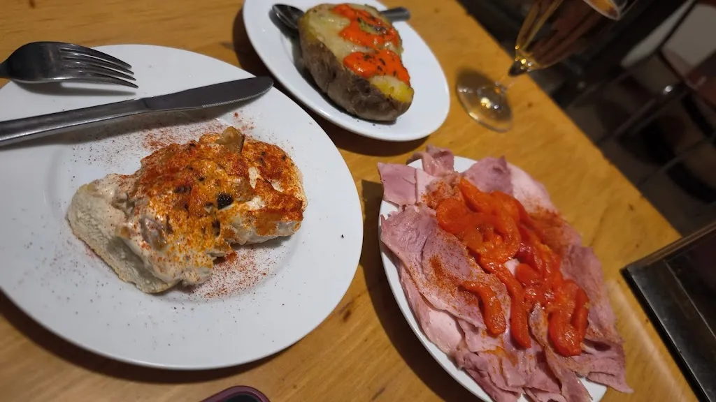 Ce_Casa Martana_Almozara_review