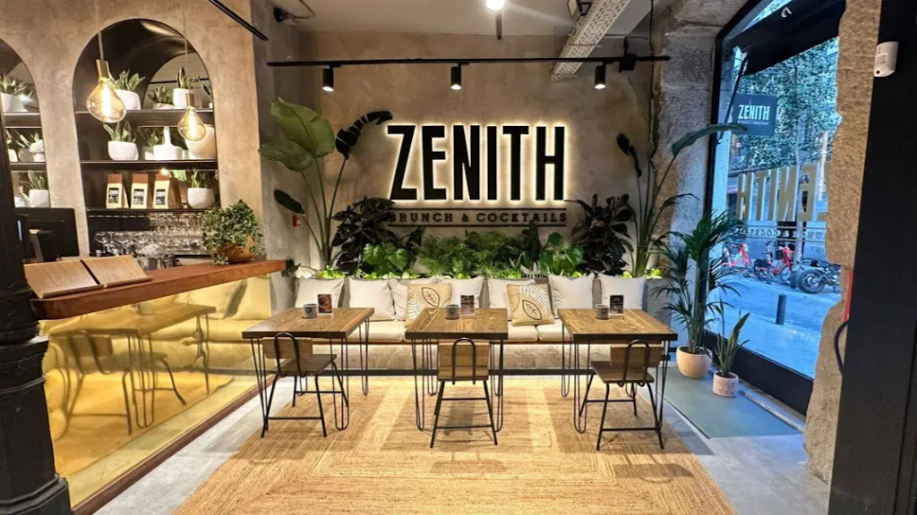 Zenith Madrid - Calle Desengaño restaurant in Arén