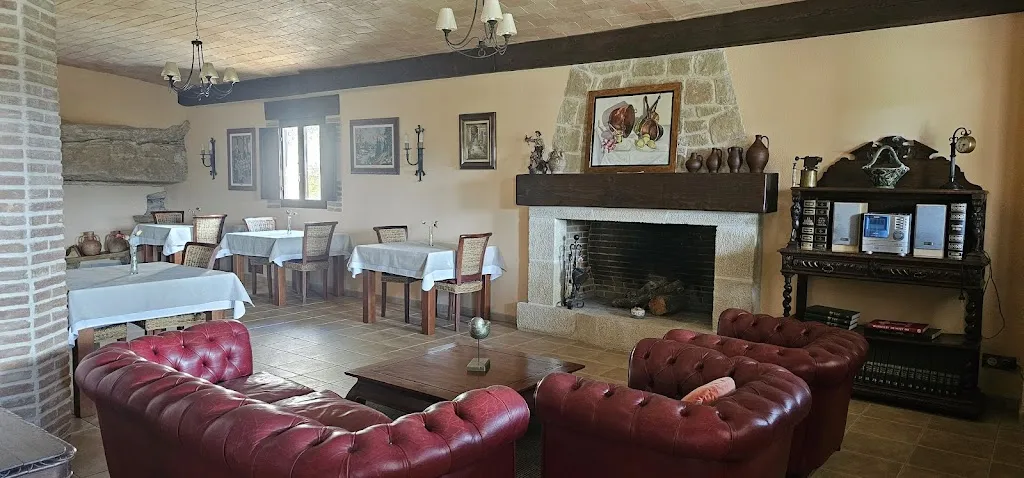 Jennifer Atset_La Contrada_Arenys de Lledó / Arens de Lledó_recensione