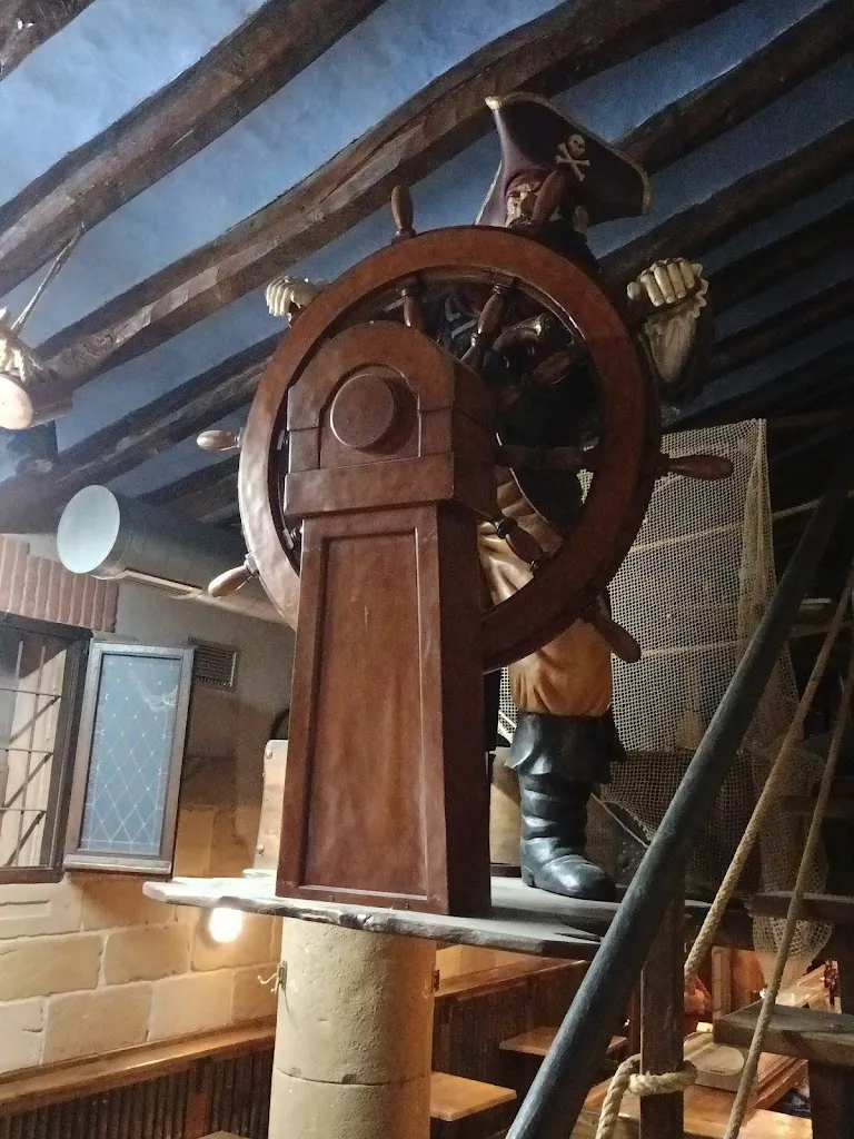 jose luis flores contreras_El Galeón_Argavieso_review