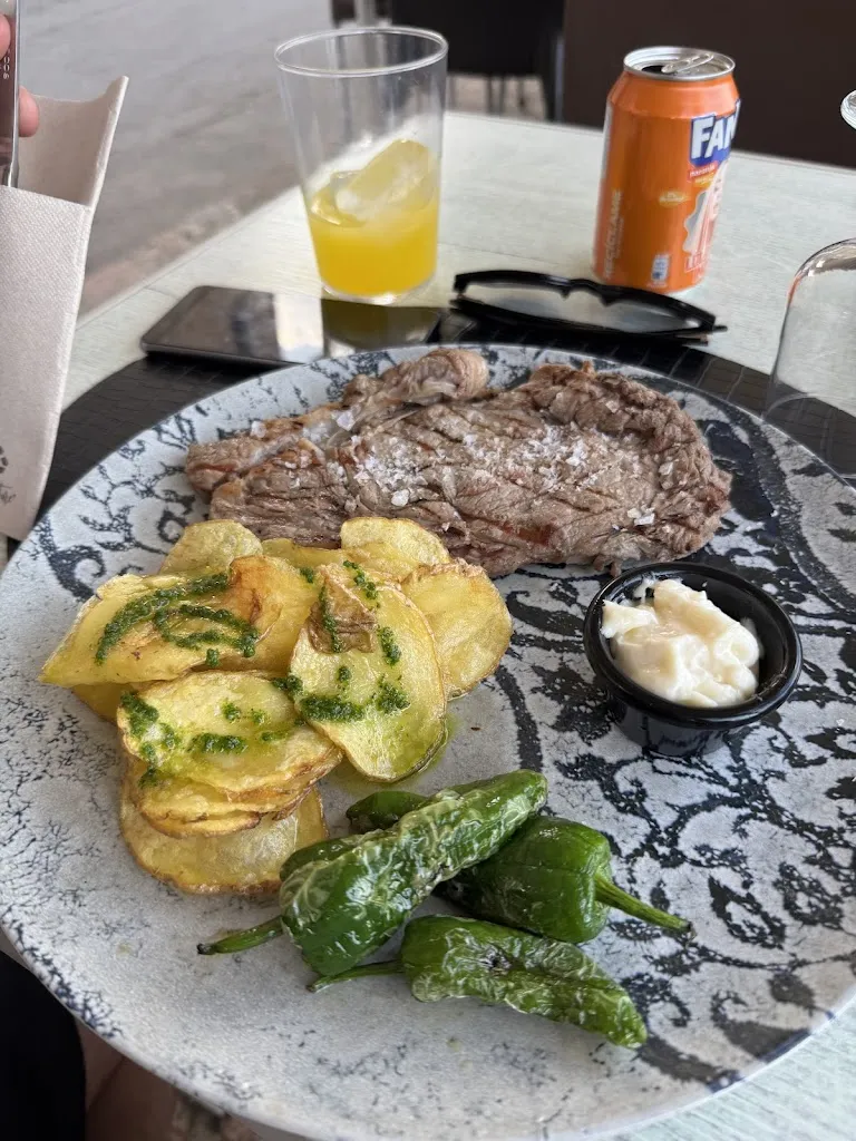 Vladyslav Shapoval_La Cocineta | Alquézar_Alquézar_review