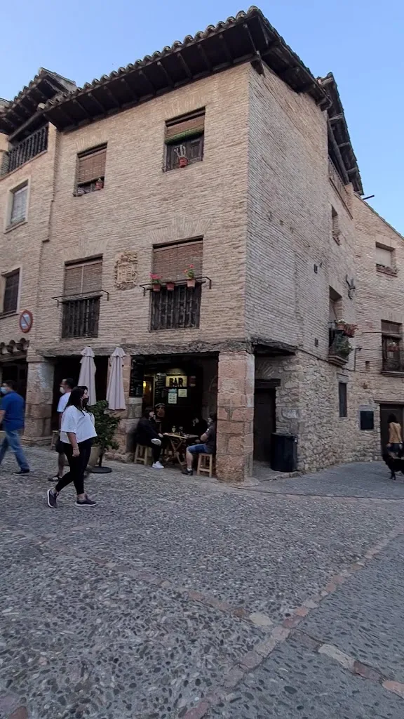 LA BOCATERÍA DE ALQUÉZAR_Alquézar_slider_image_2