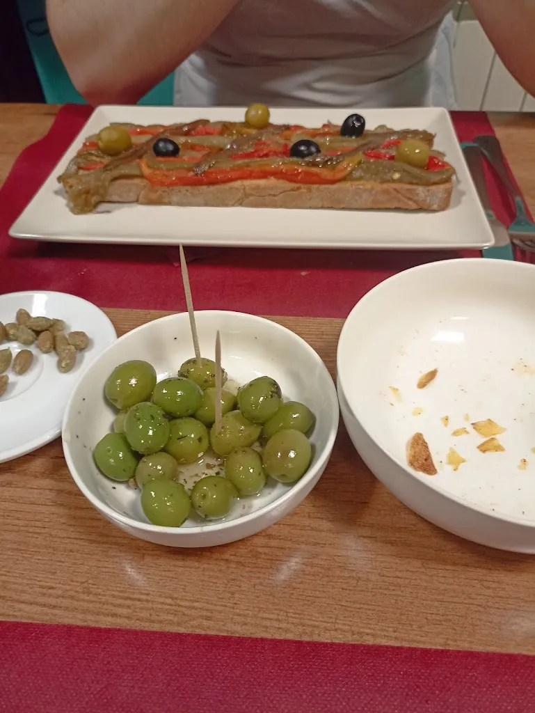 Menu_Bar Restaurante Social_Azanuy-Alins_image_8