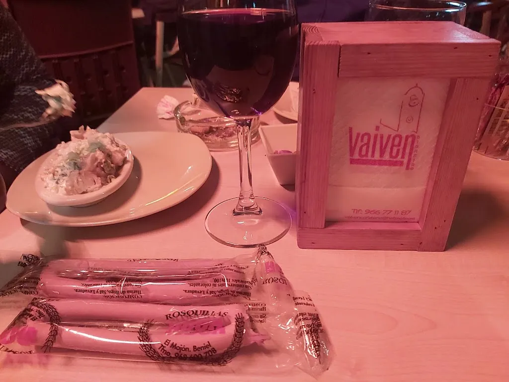 Menu_Cafetería Vaiven_Bigastro_image_9