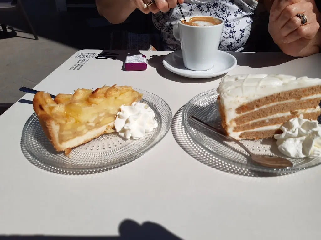 Gary Howorth_Cafetería Vaiven_Bigastro_review