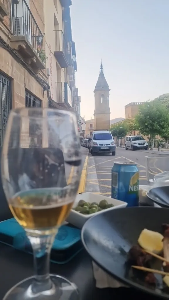 Matthijs De Jong_El Pozo by JotaJota_Ayerbe_recensione