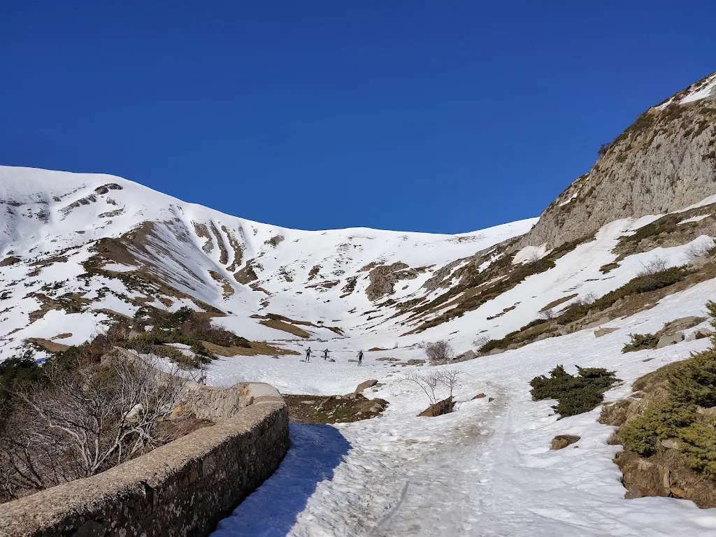 Refugio de Lizara_Aragüés del Puerto_slider_image_3