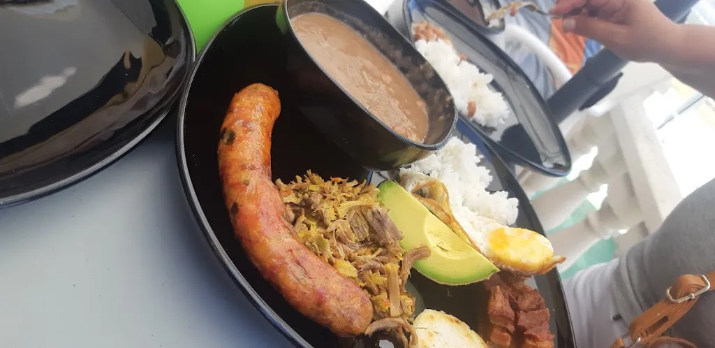 Menu_Zona de Ocio La Pedrera_Bigastro_image_4