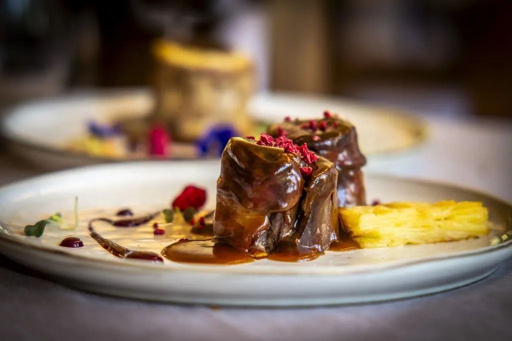 Restaurante ROCCA_Aragüés del Puerto_slider_image_3