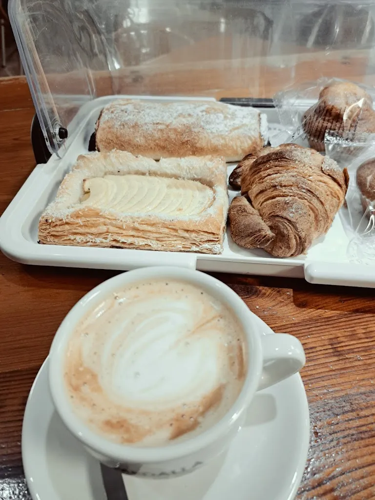 Bar Los duendes_Belver de Cinca_slider_image_2