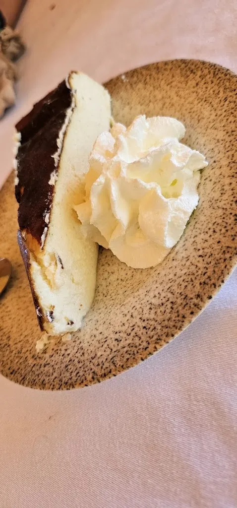 Menu_Restaurante ARP en Benabarre terraza-jardin_Benabarre_immagine_6