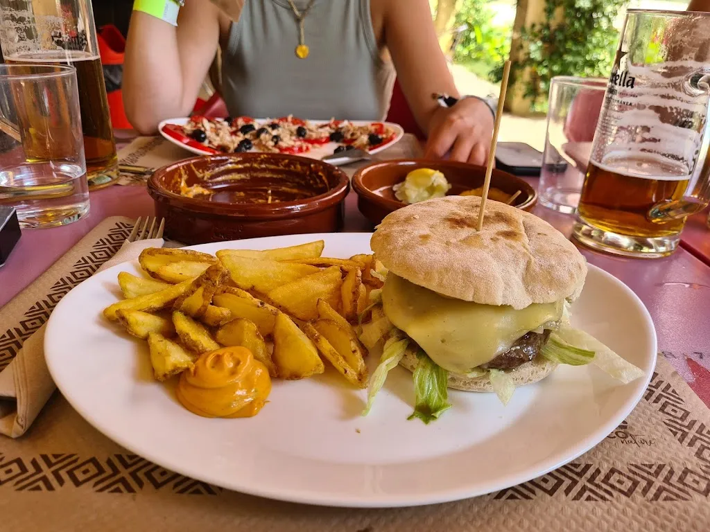 Bar Mesón del Alcanadre_Bierge_slider_image_2