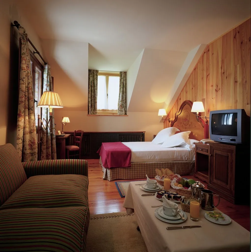 Parador de Bielsa_Bielsa_slider_image_2
