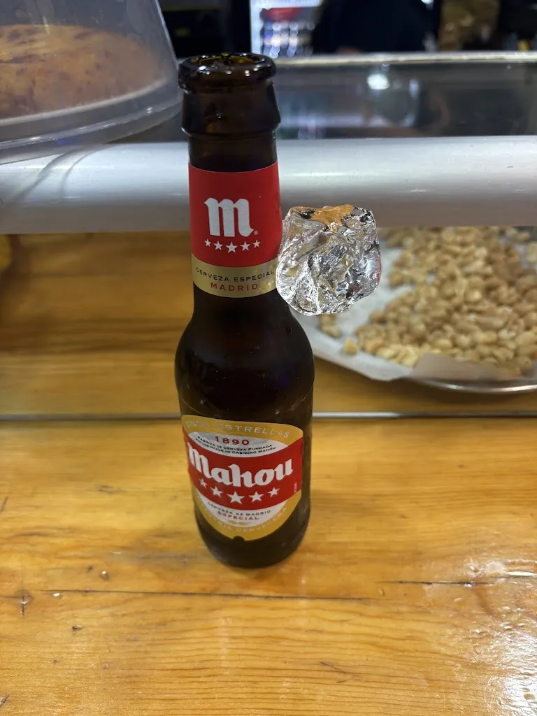 Erica Diaz_Chipen Café Pub_Boltaña_review