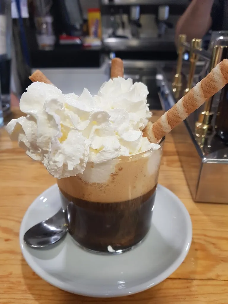 Chipen Café Pub_Boltaña_slider_image_2