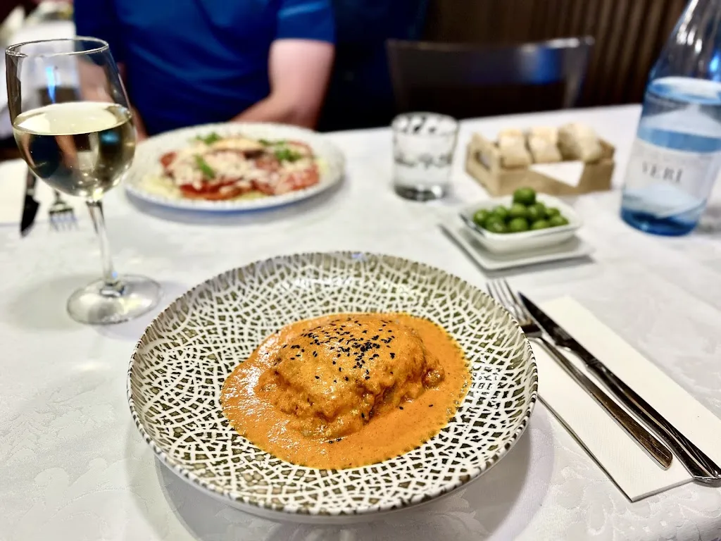 Jasmine Zhu_Restaurante El Rincón_Barbastro_review