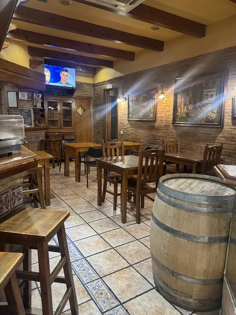 Carlos Rodriguez Retamar_Restaurante Mesón Muro_Barbastro_review