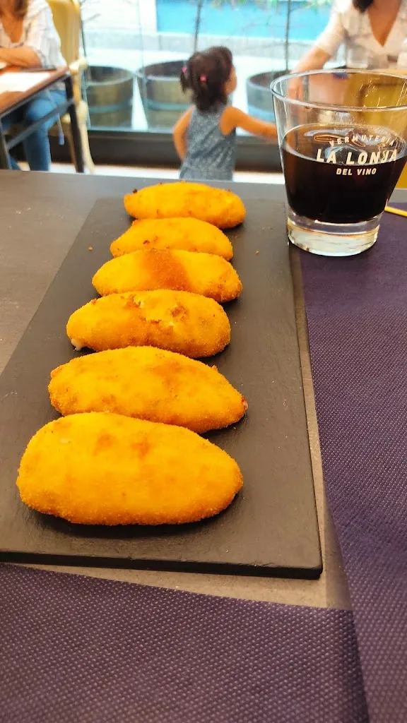 MK L_Vermuteria La Lonja del Vino_Barbastro_recensione