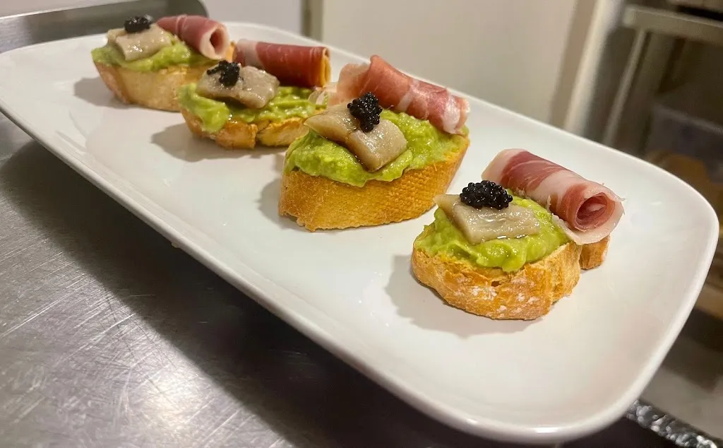 Bar Avenida restaurant in Barbastro