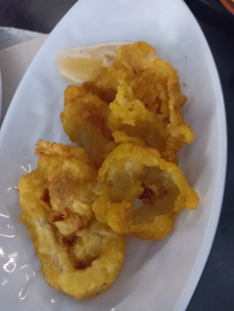 Carmen Menjíbar_Cafeteria Office_Barbastro_review