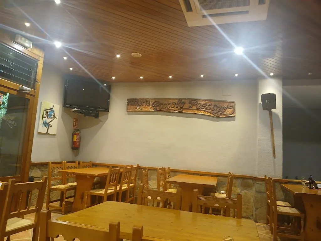 Los Pros Pros_Il Piccolo Paesino_Barbastro_review