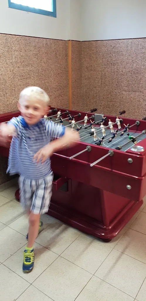 Rob Skipworth_LOS AMICS BAR-RESTAURANTE_Camporrells_review