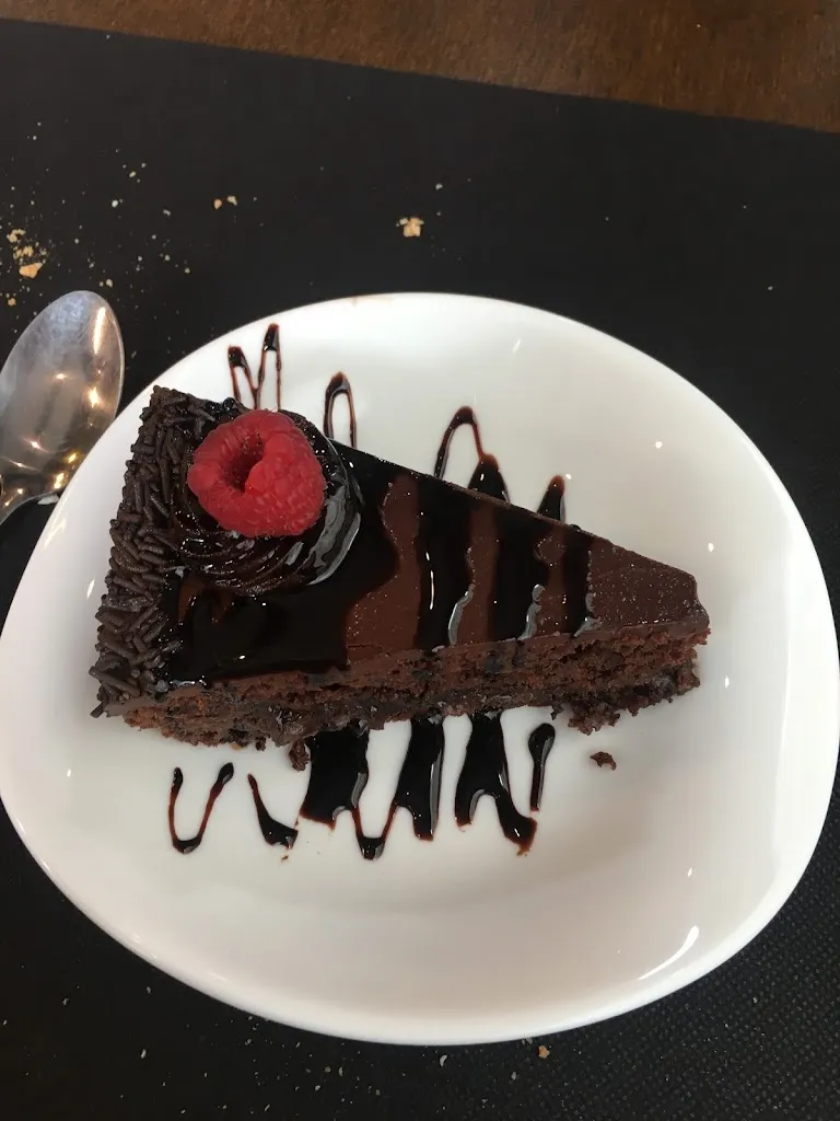 Gosia Majerowicz_La Borda Del Bosnerau_Biescas_review