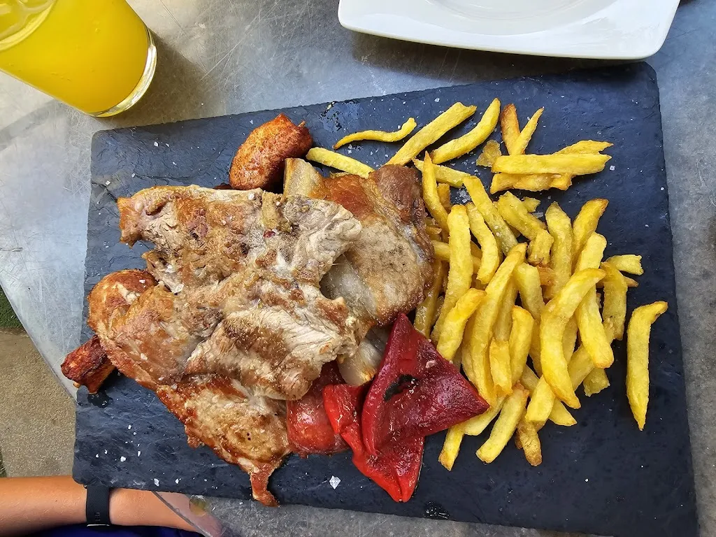 peter mansour_La Bodega de Pepe_Biescas_review