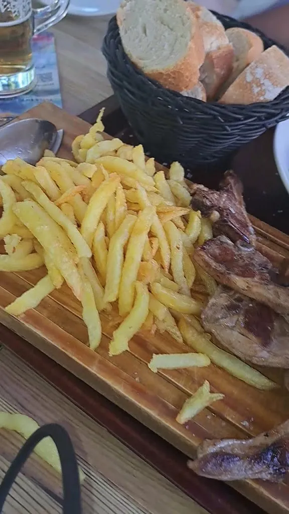 La Bodega de Pepe_Biescas_slider_image_2