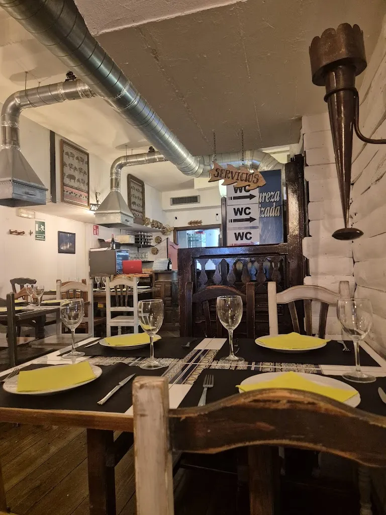 Asador Casa Juan_Biescas_slider_image_3