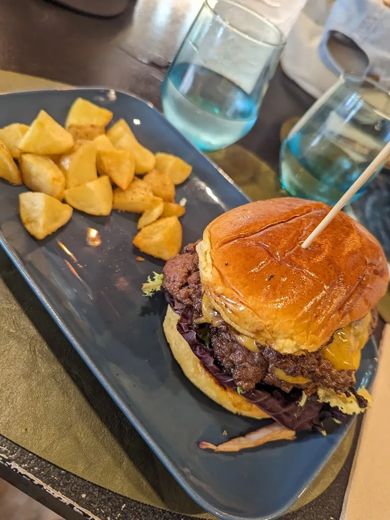 Basel H_L'Aspiga Burguer & Steak House_Biescas_review